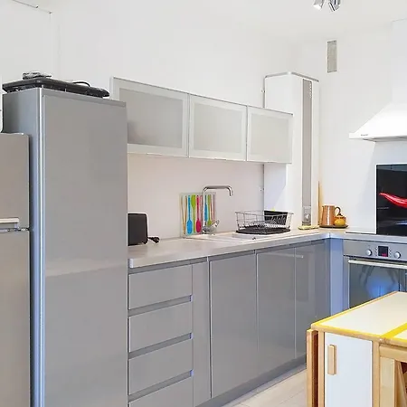 T2 Climatise 3* Avec Loggia, Parking Securise, Wifi, Proche - - Fr-1-610-98 Διαμέρισμα Bormes-les-Mimosas